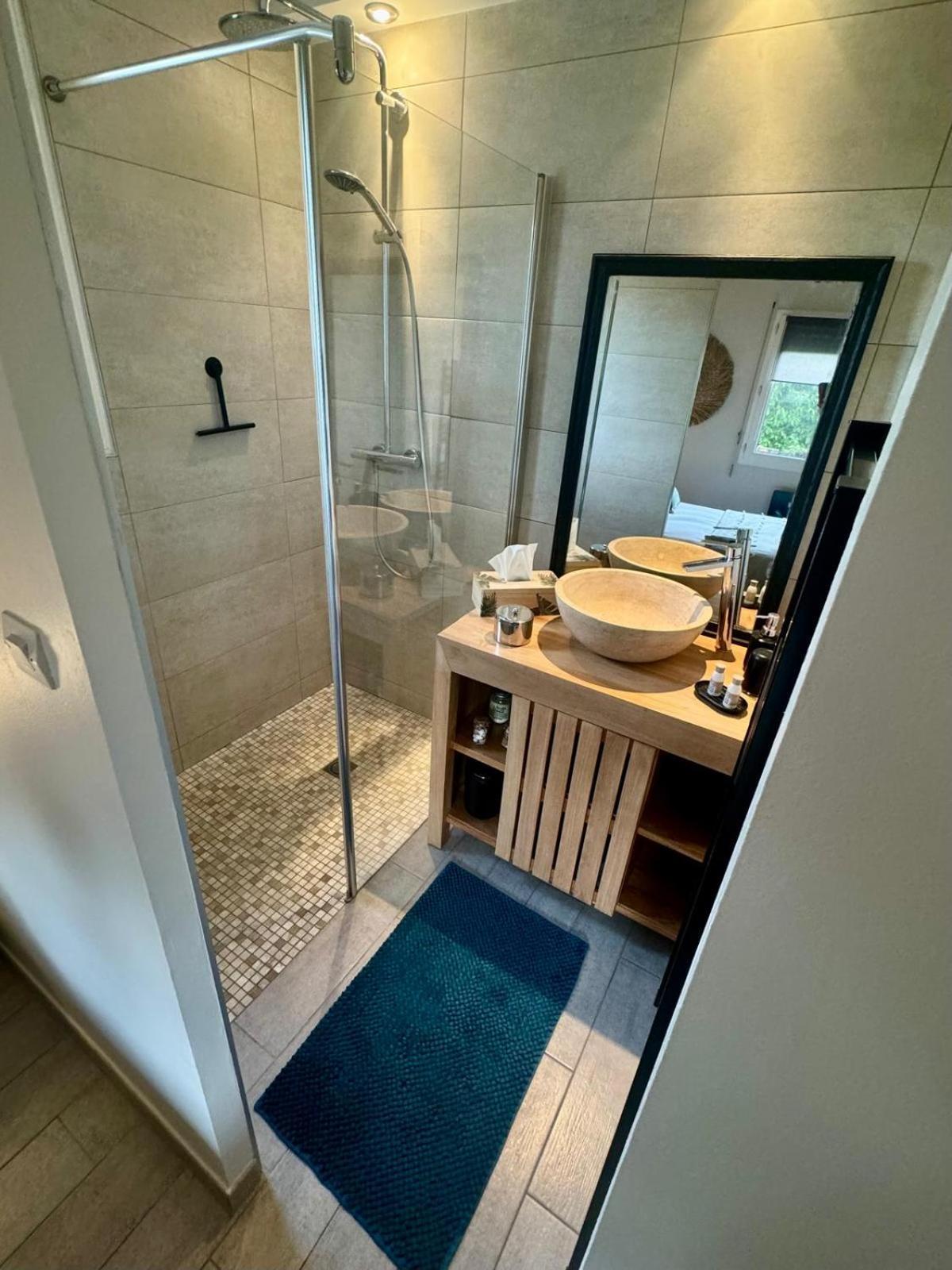 La Crevette Bed & Breakfast วิลเลอร์วิลล์ ภายนอก รูปภาพ